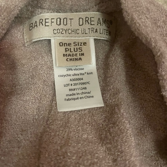 Barefoot dreams Doleman style cardigan - Picture 3 of 5